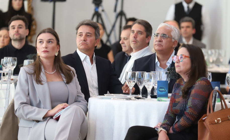EMPRESÁRIOS