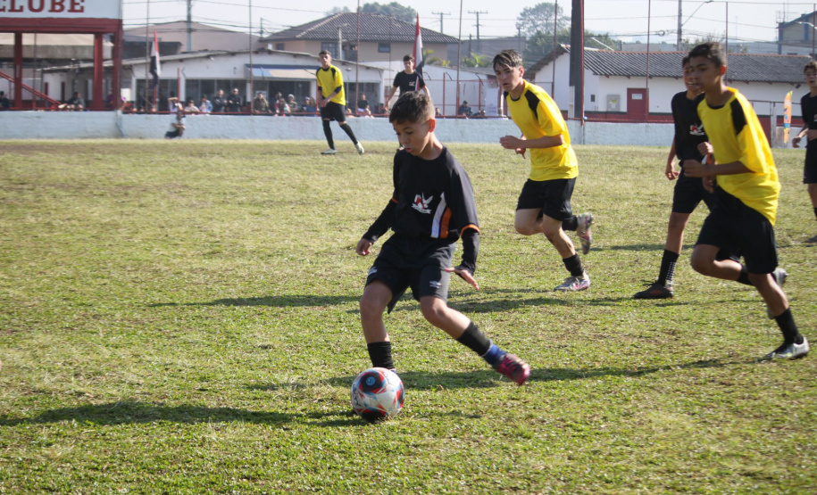 Fase Regional dos Jogos Escolares Bom de Bola foi concluída em Curitiba: confira os resultados