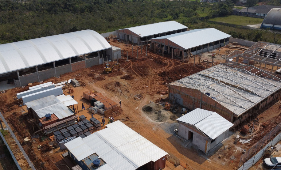 Unidade Nova Escolar Deputado Aníbal Khury está com 65% das obras executadas