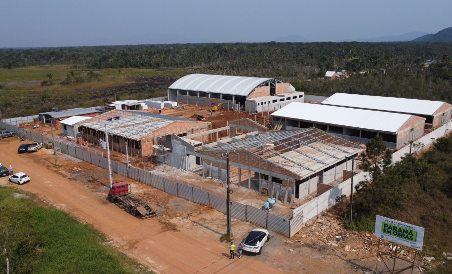 Unidade Nova Escolar Deputado Aníbal Khury está com 65% das obras executadas