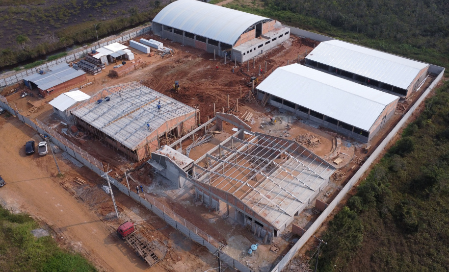Unidade Nova Escolar Deputado Aníbal Khury está com 65% das obras executadas