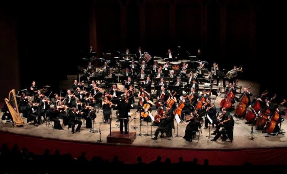 Em 2025, a Orquestra Sinfônica do Paraná (OSP) celebrará 40 anos de história como a primeira e maior orquestra pública do Estado. Fundada em 1985, a OSP tem como missão democratizar o acesso à música clássica, realizando concertos com valores acessíveis e colaborando com outros corpos artísticos do Teatro Guaíra.