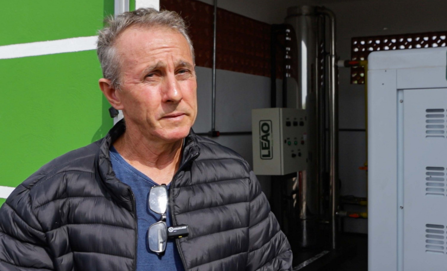 Vizinhos compartilham biodigestor para produzir energia limpa e manejar resíduos da suinocultura