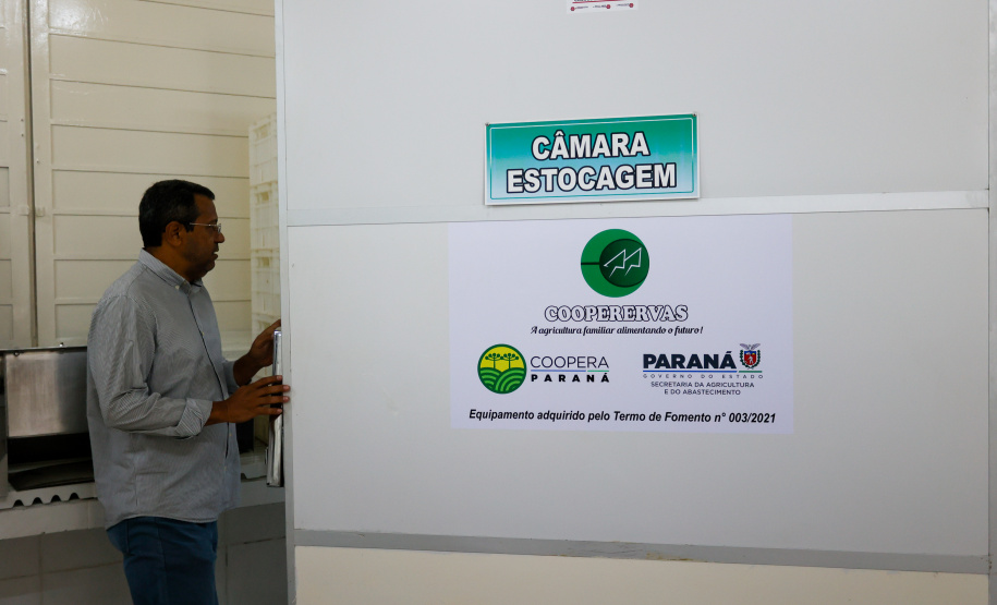 Cooperativa de Maringá adere à geração solar e reduz em 70% a conta de energia