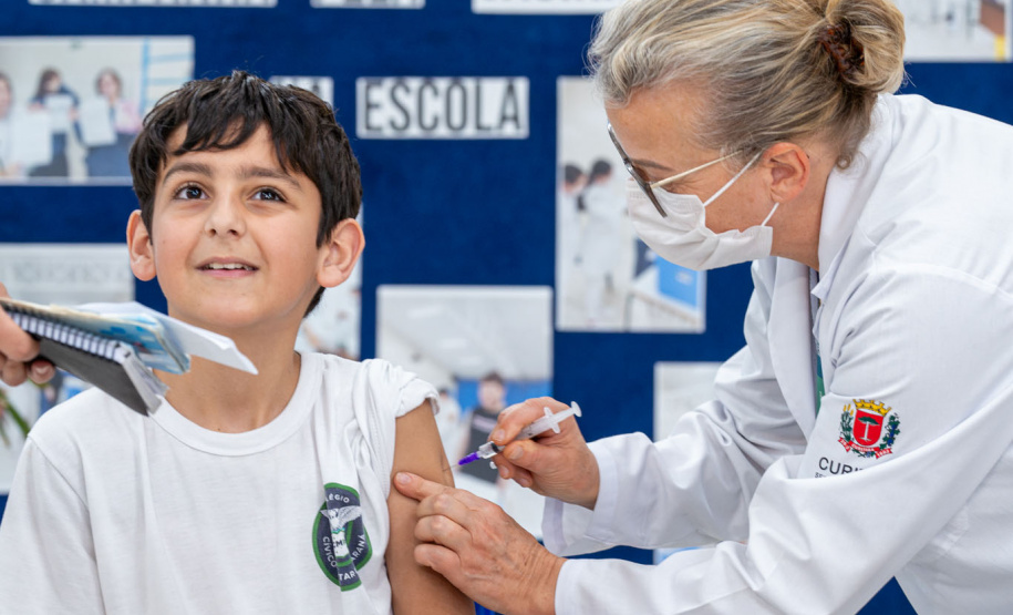 Com mais 292 mil doses aplicadas força-tarefa de vacinação chega ao fim no Paraná