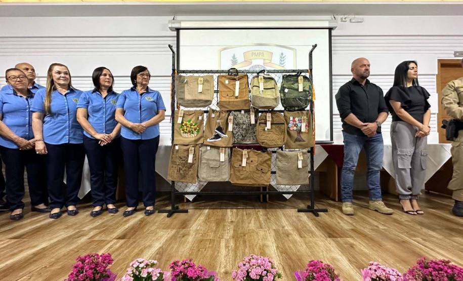 Apenadas transformam fardas antigas em ecobags em projeto que visa sustentabilidade e assistência a militares e suas famílias