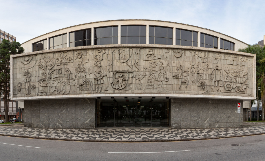 Conheça a história e os bastidores do Teatro Guaíra, que completa 140 anos em 2024