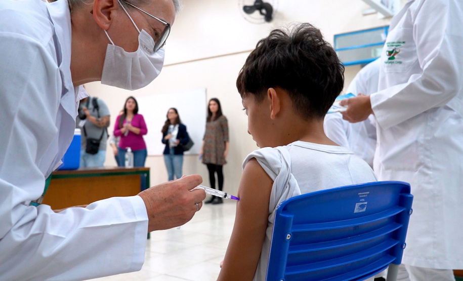 Com mais 292 mil doses aplicadas força-tarefa de vacinação chega ao fim no Paraná