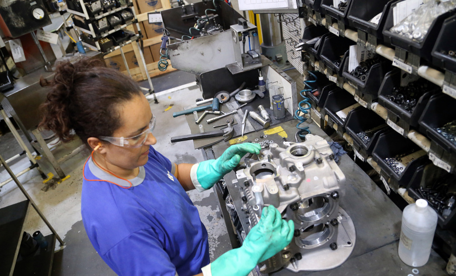 Paraná foi o terceiro estado que mais gerou empregos no Brasil de janeiro a agosto, aponta Caged