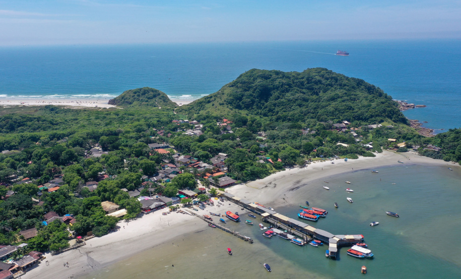 Ilha do Mel recebe medidores inteligentes com a Rede Elétrica Inteligente da Copel