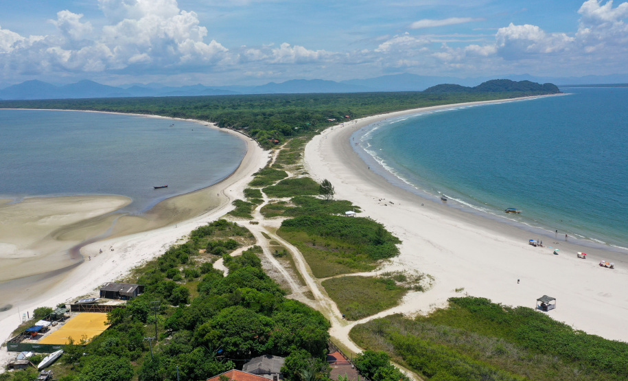 Ilha do Mel recebe medidores inteligentes com a Rede Elétrica Inteligente da Copel
