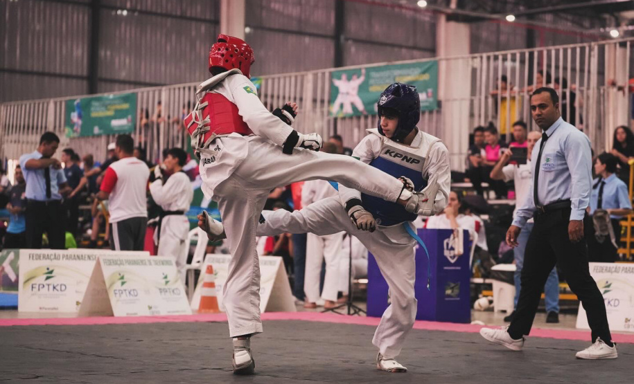 PARANÁ COMBATE - A principal competição de artes marciais do Estado começou no dia 11 e segue até este domingo (15). Foi quarta edição o evento