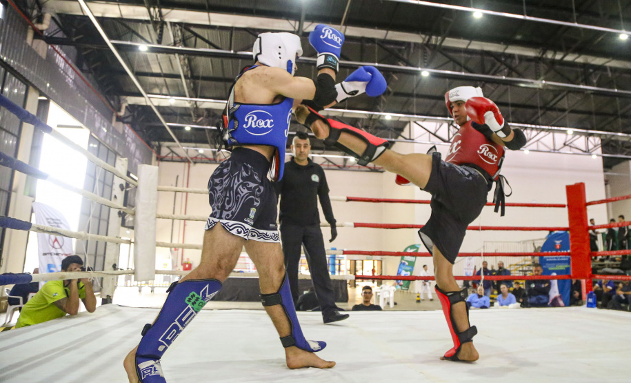 PARANÁ COMBATE - A principal competição de artes marciais do Estado começou no dia 11 e segue até este domingo (15). Foi quarta edição o evento