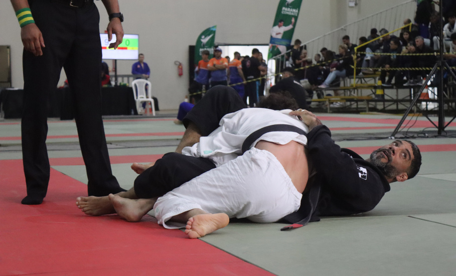PARANÁ COMBATE - A principal competição de artes marciais do Estado começou no dia 11 e segue até este domingo (15). Foi quarta edição o evento