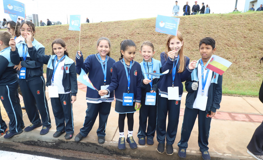 O governador Carlos Massa Ratinho Junior inaugurou nesta segunda-feira (16) o Hospital da Criança Irmã Maria Calista, de Maringá, no Noroeste do Estado.