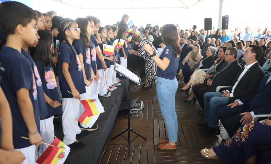 O governador Carlos Massa Ratinho Junior inaugurou nesta segunda-feira (16) o Hospital da Criança Irmã Maria Calista, de Maringá, no Noroeste do Estado.