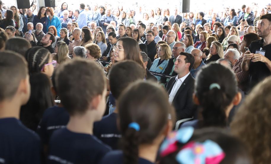O governador Carlos Massa Ratinho Junior inaugurou nesta segunda-feira (16) o Hospital da Criança Irmã Maria Calista, de Maringá, no Noroeste do Estado.