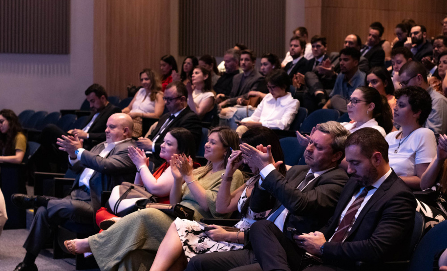 Estado lança revista Inovação, Inteligência Artificial e Gestão Pública