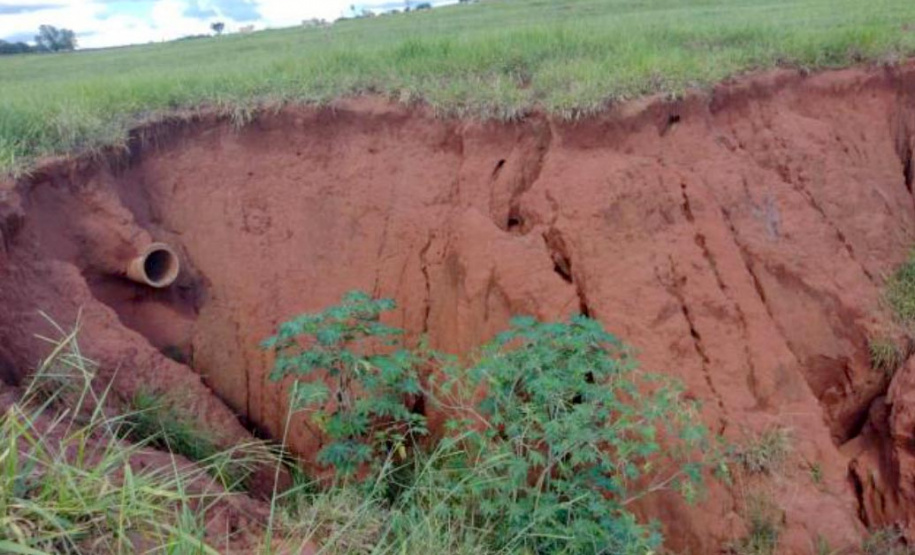 DER/PR vai investir mais de R$ 600 mil para combater erosão na PR-323 em Tapejara