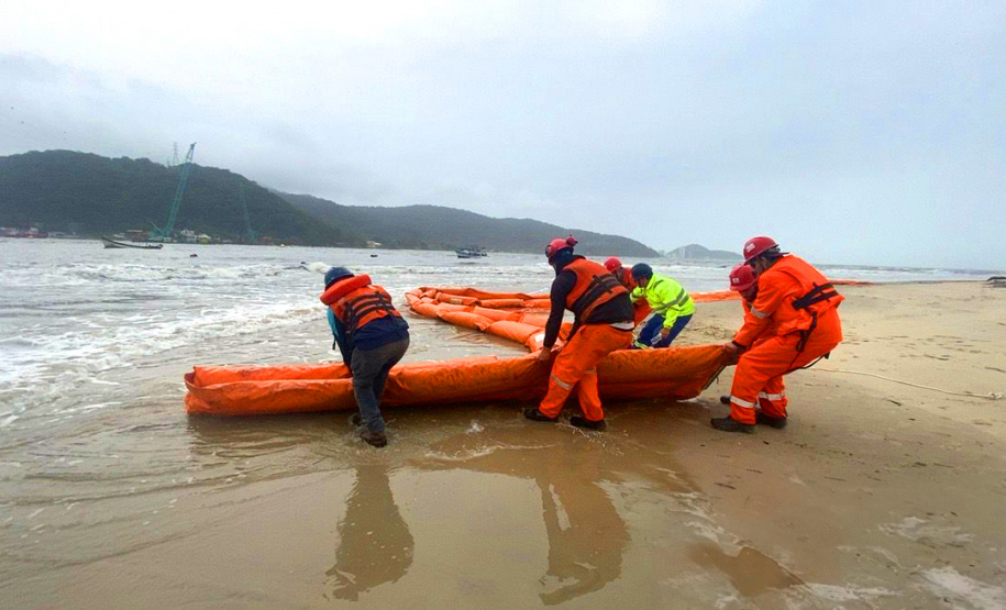 DER Treinamento emergência marítima