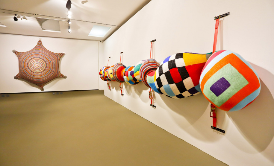 Últimos dias da exposição “Extravagâncias” de Joana Vasconcelos no MON