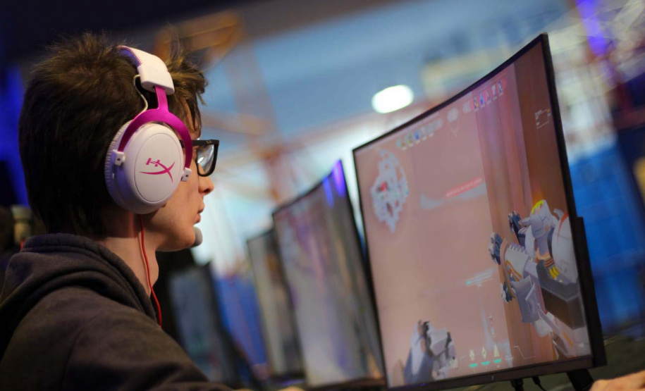 Com apoio do Proesporte, encontro de E-sports agita o mundo gamer em Curitiba