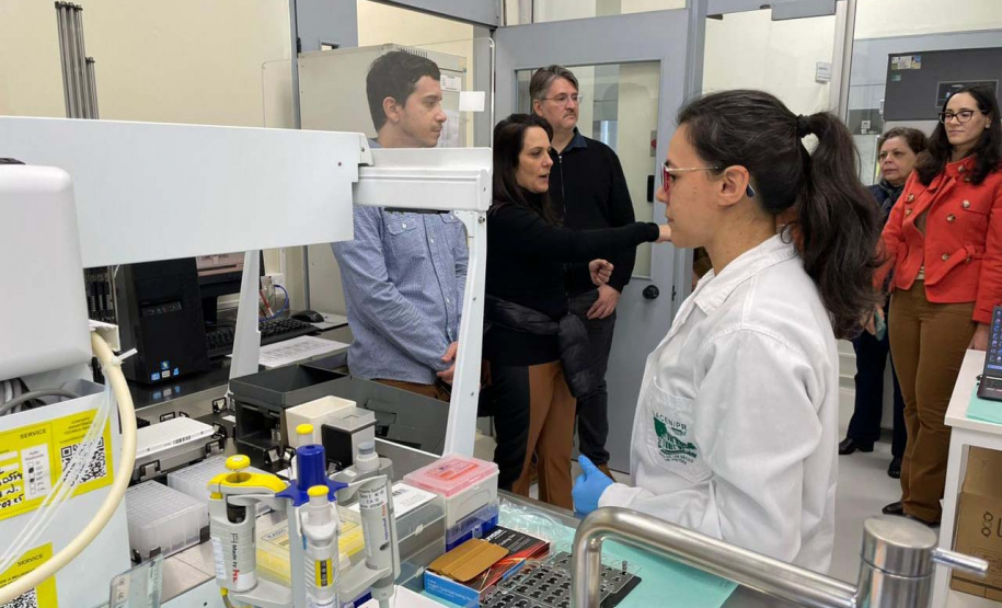 Lacen PR promove oficina para aprimoramento da vigilância laboratorial