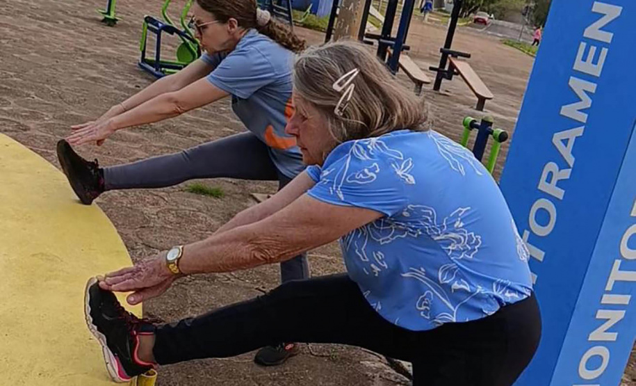 76,3% da população idosa do Paraná dependem apenas do SUS
