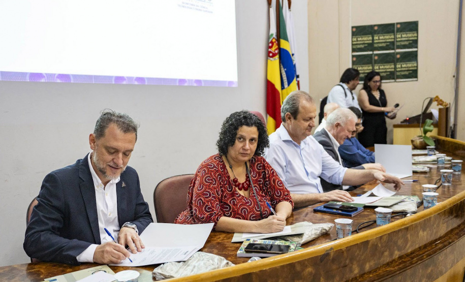 Com foco em inovação, especialistas discutem o fortalecimento dos museus universitários do Paraná