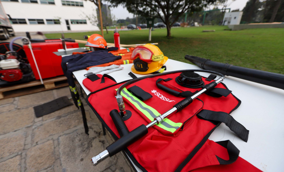 BOMBEIROS