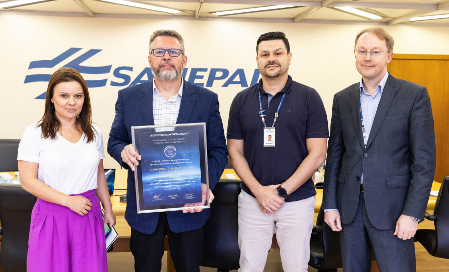 Vencedora do Troféu Transparência, Sanepar recebe executivos da Anefac