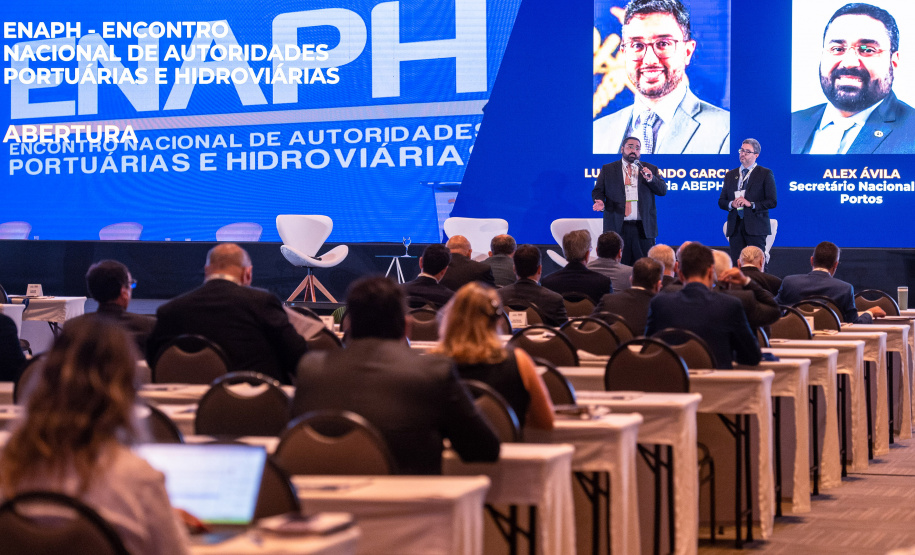 Portos do Paranáparticipa do Fórum Nacional Brasil Export 2024