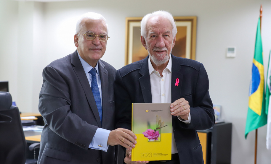 O vice-governador Darci Piana recebe nesta segunda-feira (21) o  embaixador do Chipre no Brasil, Vasilios Philippou