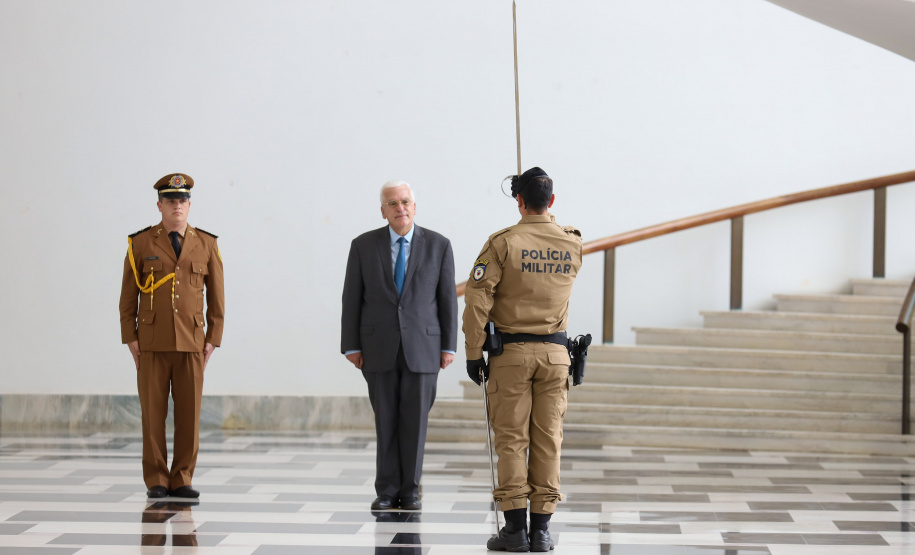 O vice-governador Darci Piana recebe nesta segunda-feira (21) o  embaixador do Chipre no Brasil, Vasilios Philippou