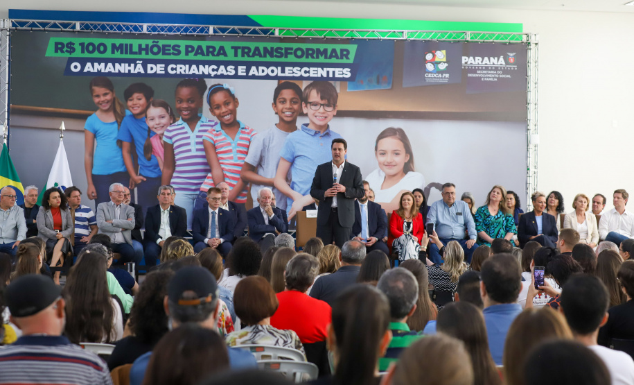 GOVERNADOR AUTORIZA EDITAL HISTÓRICO PARA REPASSE DE RECURSOS A PROJETOS QUE ATENDAM CRIANÇAS E ADOLESCENTES