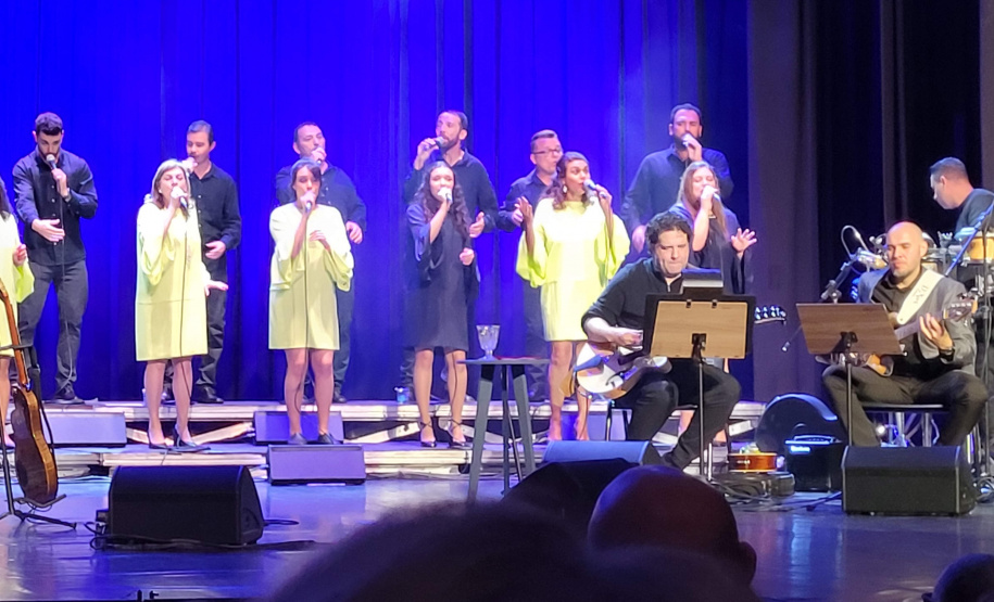 Coral Sanepar apresenta novo show pelo interior do estado