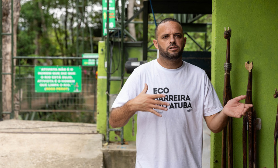 SANEPAR RETIRA 20 TONELADAS DE LIXO