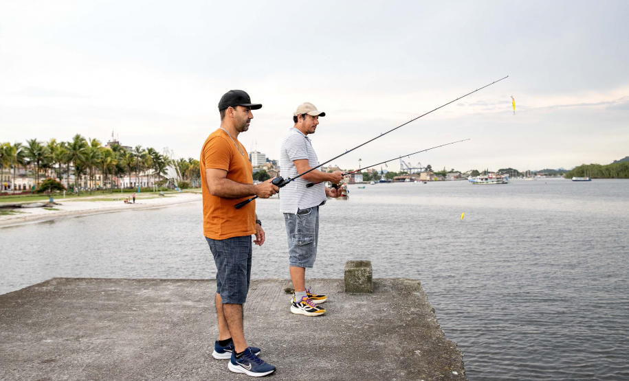 Portos do Paraná encerra outubro com atividades socioambientais no litoral do Estado