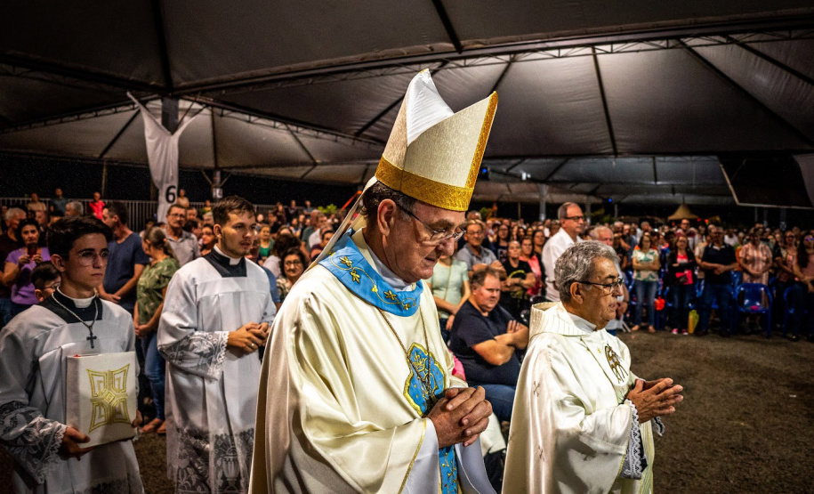 Dia da Padroeira do Brasil: eventos religiosos atraem milhares de turistas ao Paraná em outubro