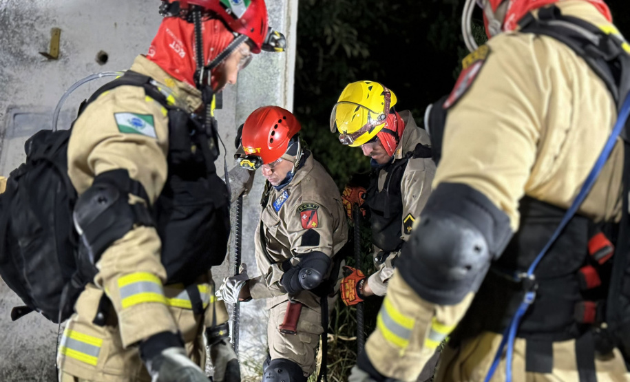 Curso de resposta a desastres preparou bombeiros do Paraná para ação no Rio Grande do Sul