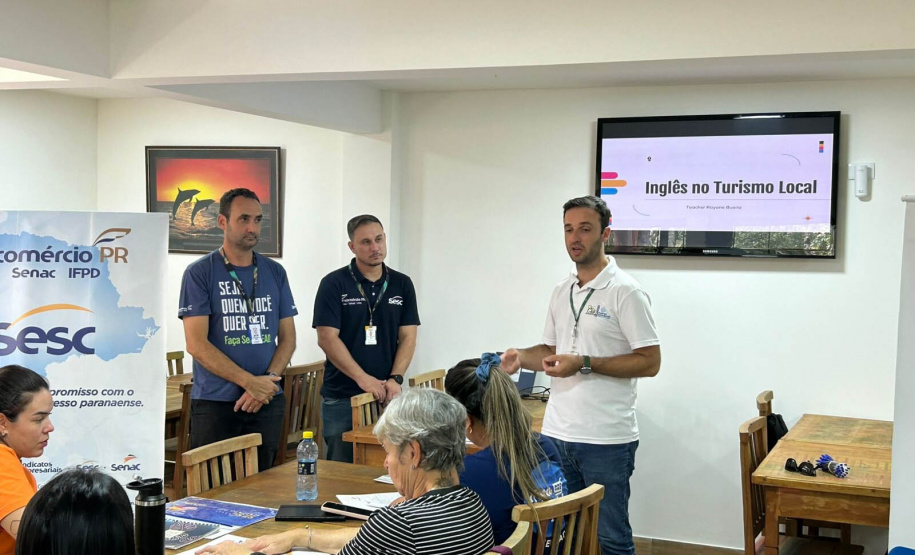 Portos do Paranáoferece aulas de inglês aos comerciantes para atenderem cruzeiristas