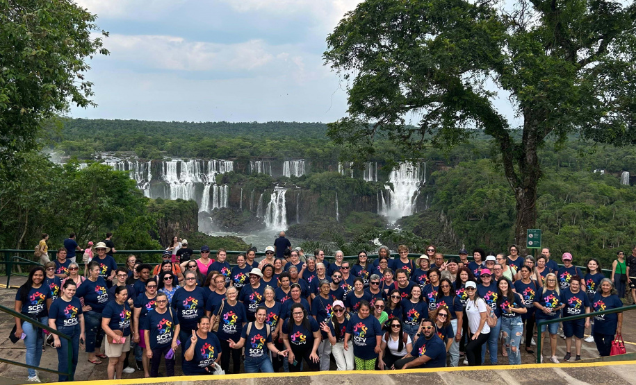 168 paranaenses conhecem as Cataratas do Iguaçu por meio do Programa Paraná + Viagem