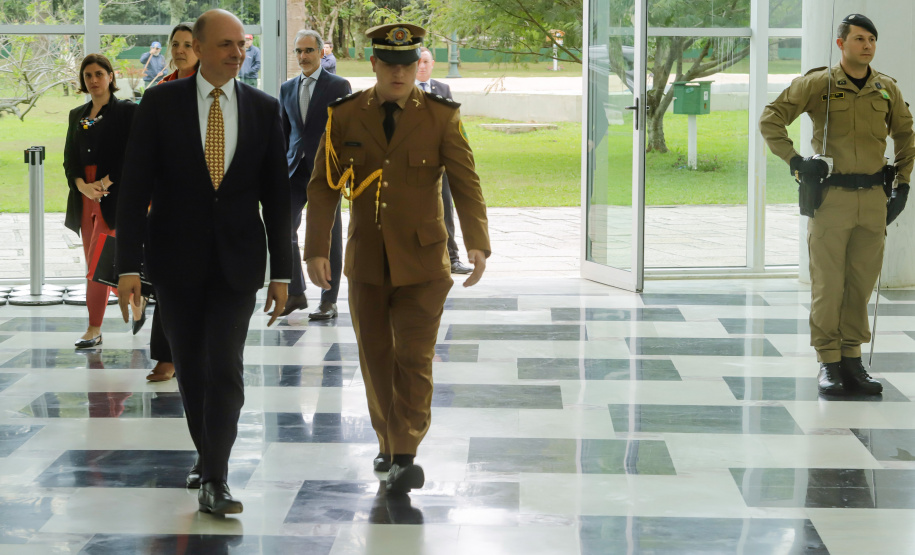 VICE EMBAIXADOR BÉLGICA