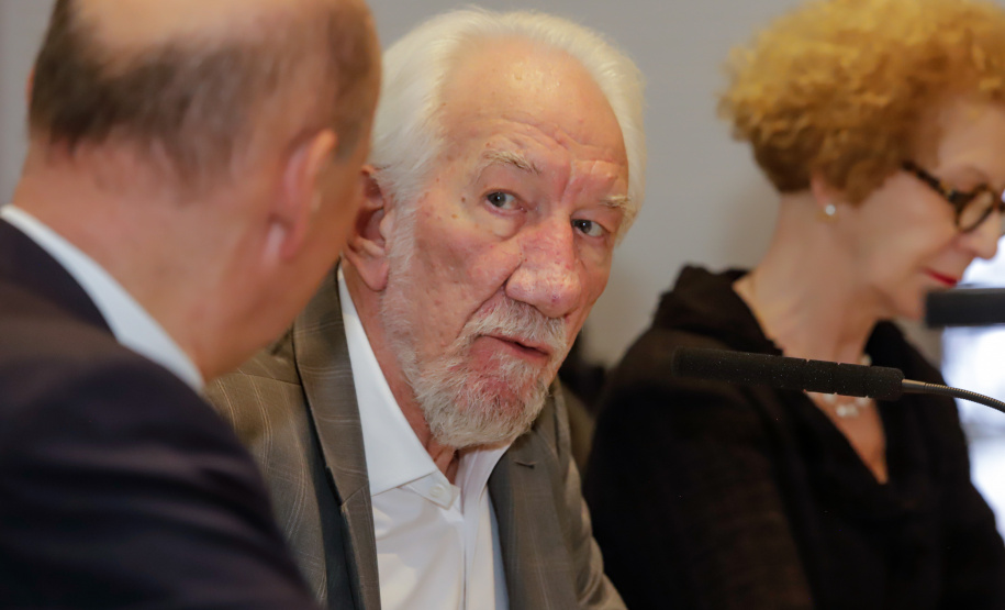 VICE EMBAIXADOR BÉLGICA