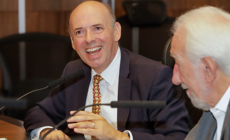 VICE EMBAIXADOR BÉLGICA