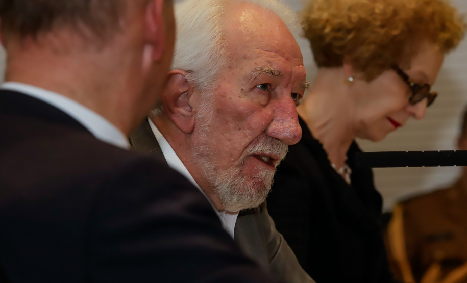 VICE EMBAIXADOR BÉLGICA