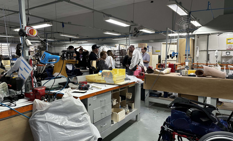 Para dar início a cooperação técnica, profissionais do Paraná realizam treinamento na AACD