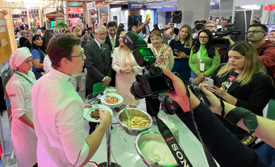 No Paraguai, Paraná atrai turistas e negócios na Fitpar 2024