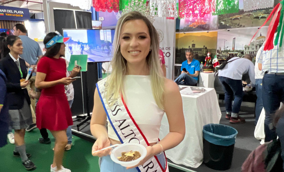 No Paraguai, Paraná atrai turistas e negócios na Fitpar 2024