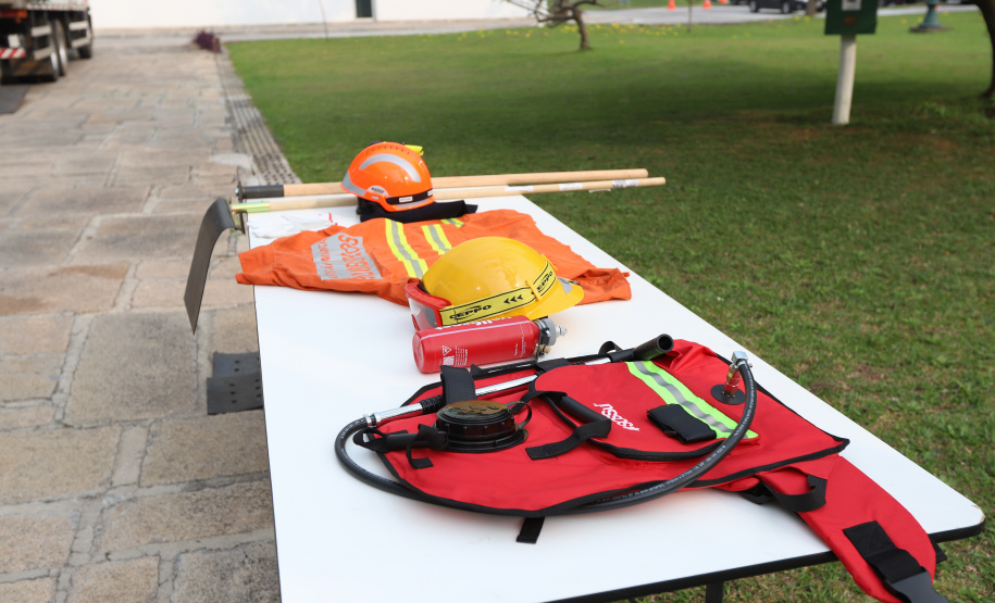 BOMBEIROS